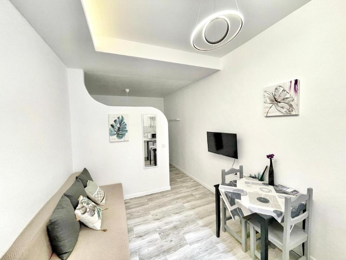 Sol Apartamentos Centro Historico Malaga Luaran gambar
